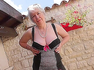 Caroline - British Horny Granny Playing Outside