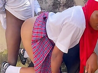 Two College Lovers Sneak Outside To Fuck While Other students 18+ Are In The School Hostel . Subscribe My Red Please 13 Min